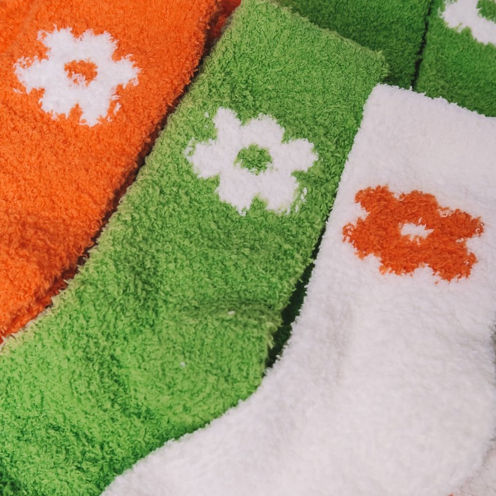 White & Orange Fuzzy Daisy Flower Socks - Picture 4 of 5